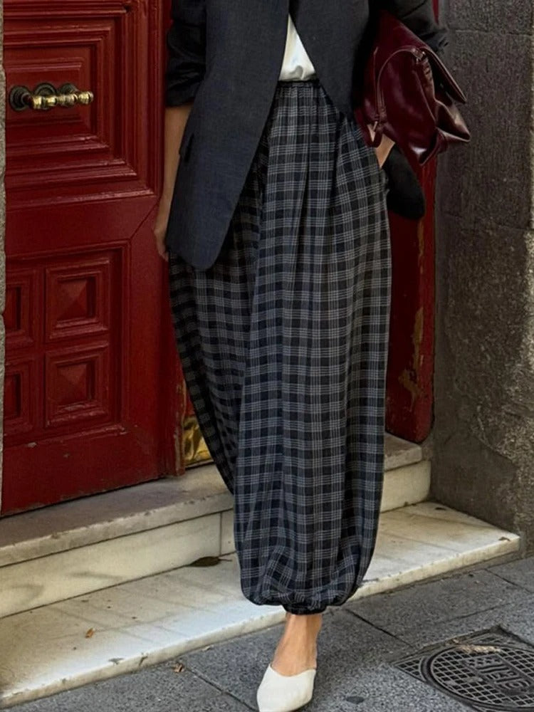 Women’s Baggy Pants with Plaid Pattern and Elastic Waist