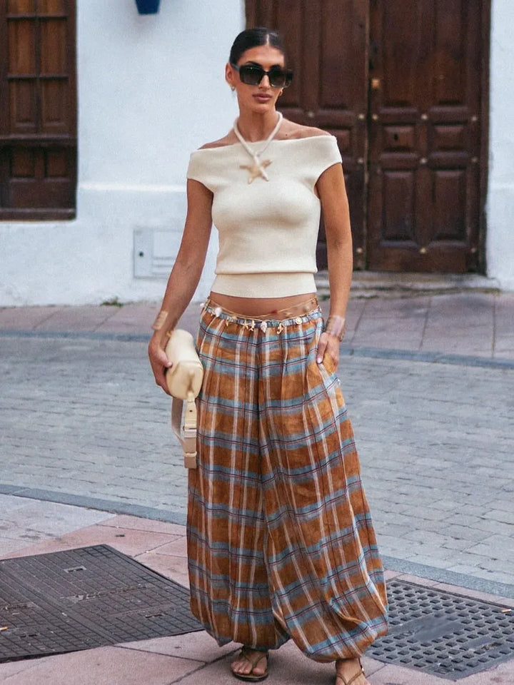 Women’s Baggy Pants with Plaid Pattern and Elastic Waist