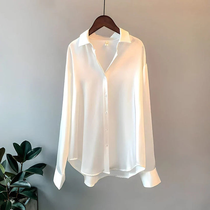 Women’s Blouse with Collared Neckline and Button Front