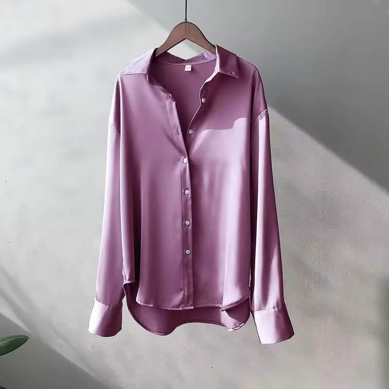 Women’s Blouse with Collared Neckline and Button Front