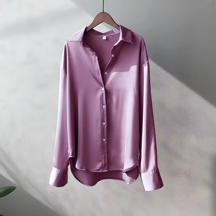 Women’s Blouse with Collared Neckline and Button Front