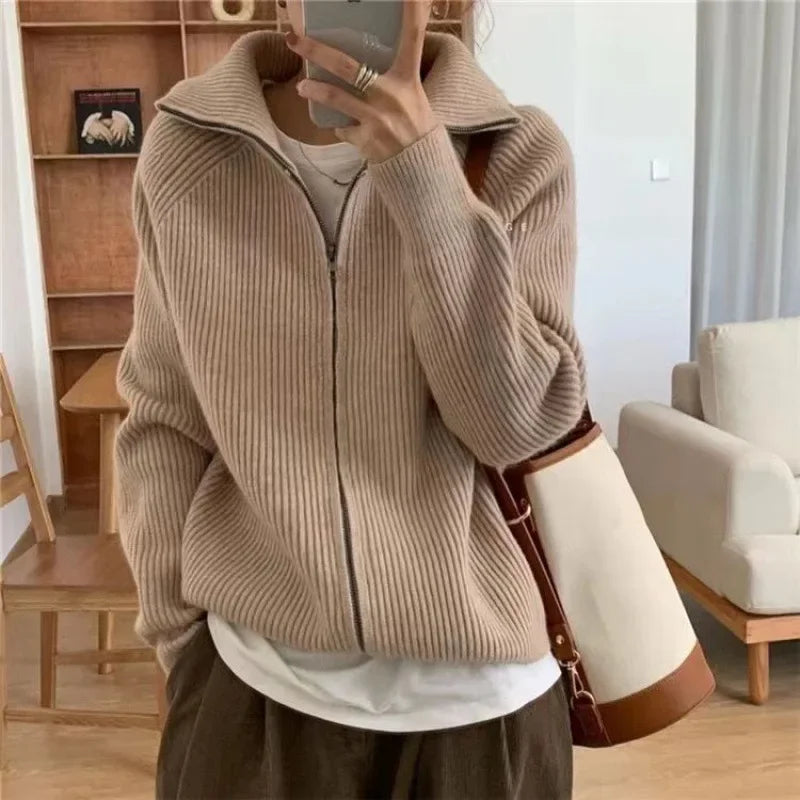 Women’s Cardigan with Fold-Over Collar and Zip Front