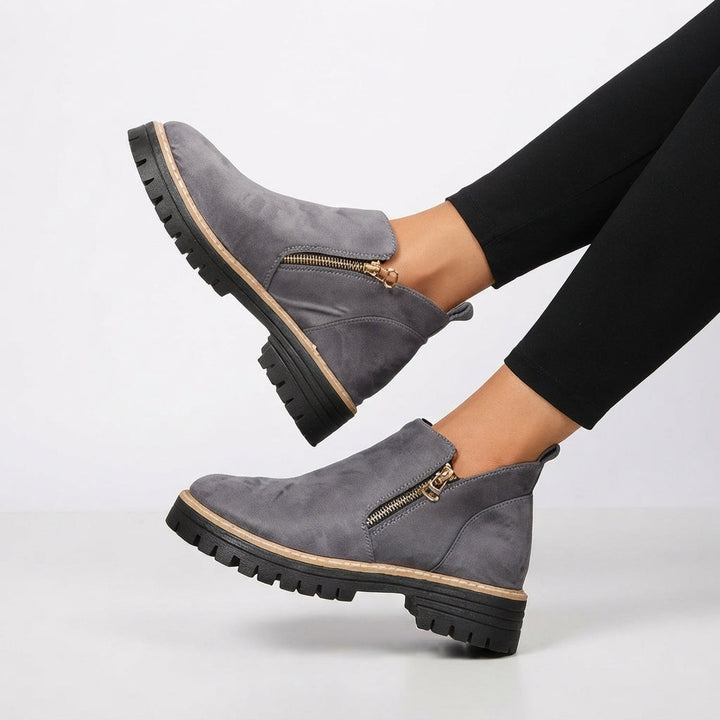 Low block heel detail on the ankle boots