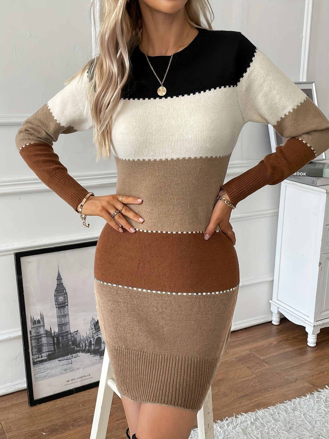 Women’s Jumper Dress with Round Neck and Horizontal Contrast Panels