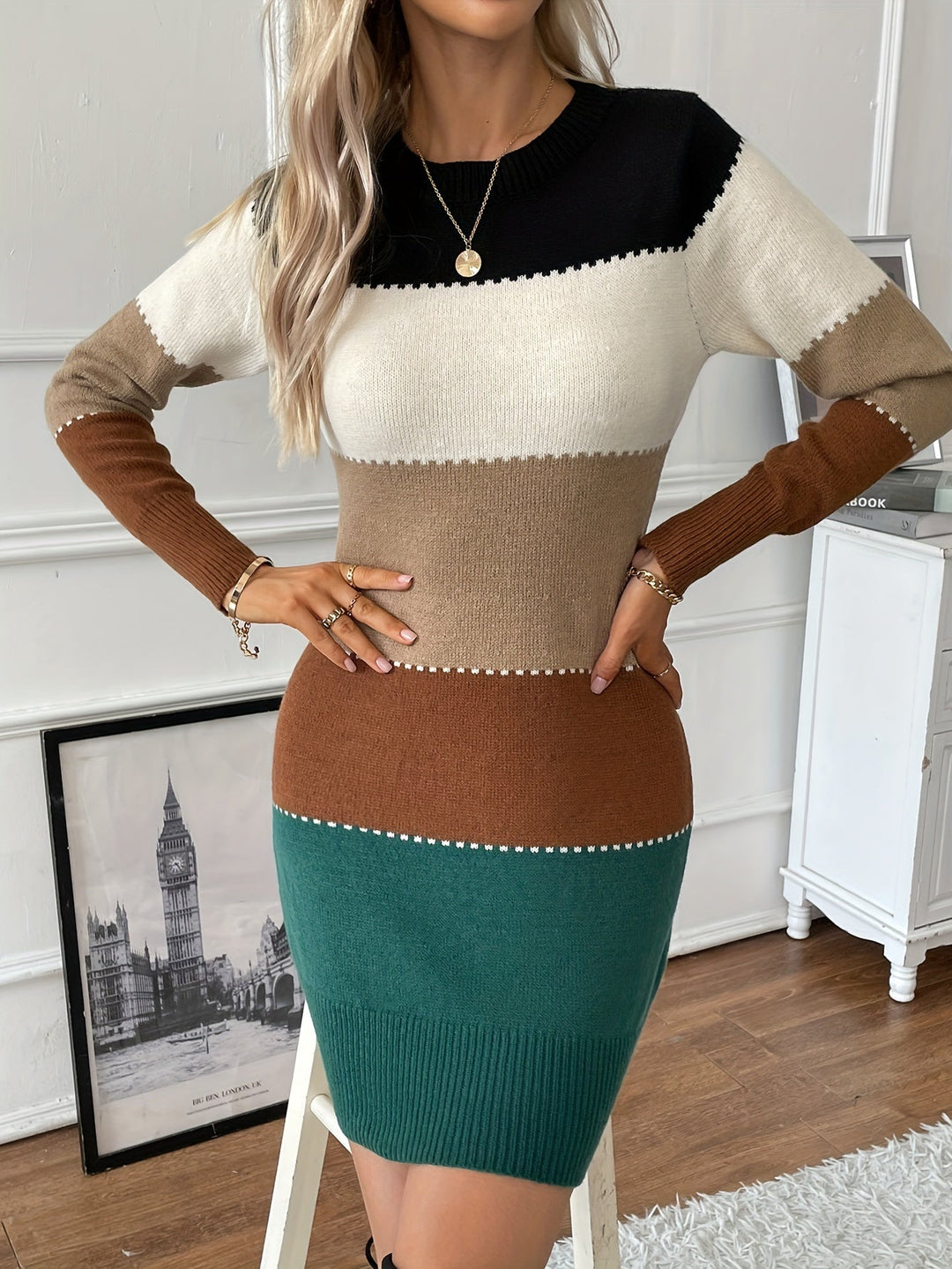 Women’s Jumper Dress with Round Neck and Horizontal Contrast Panels