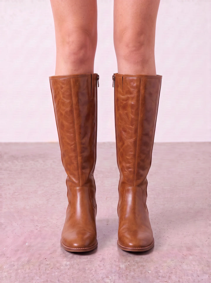 Front view of upper and side zip