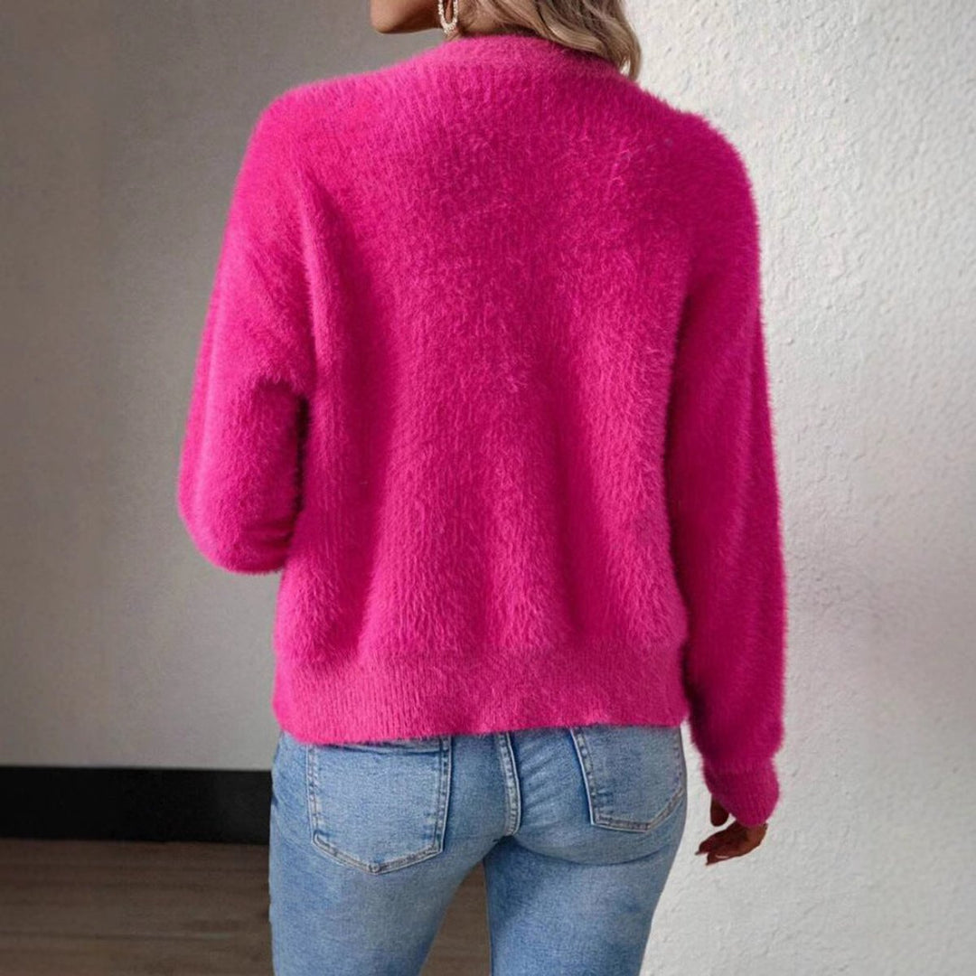 Back view showing back and banded hem