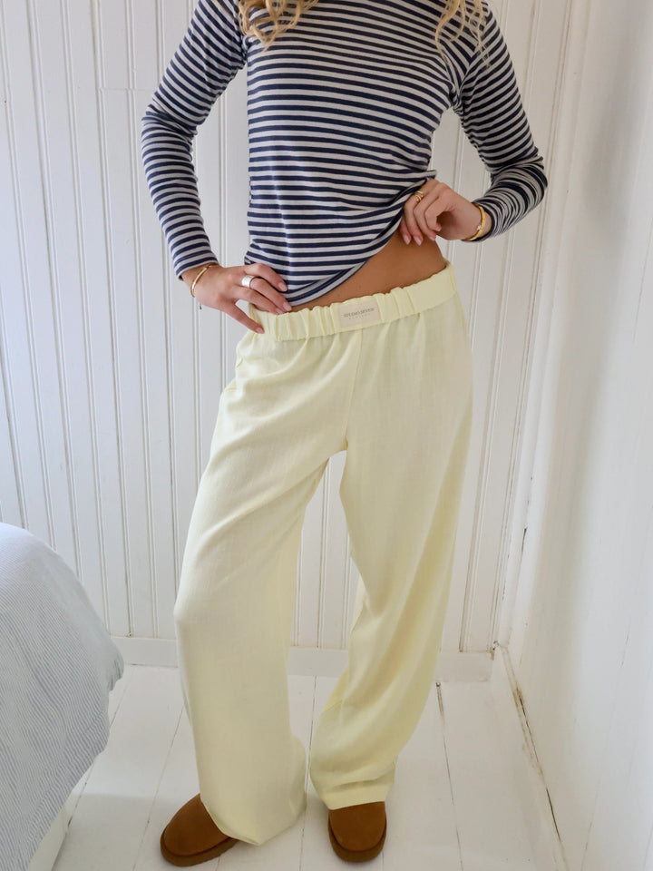 Women’s Lounge Pants with Elastic Waistband and Side Pockets