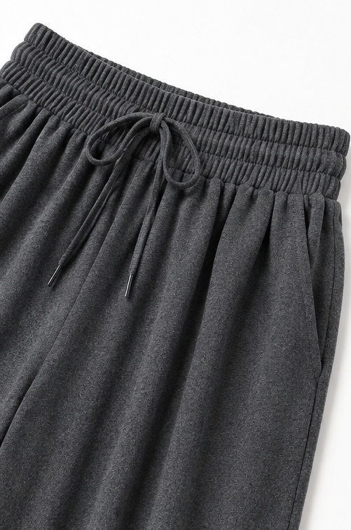 Detail view of the banded waist with drawstring tie