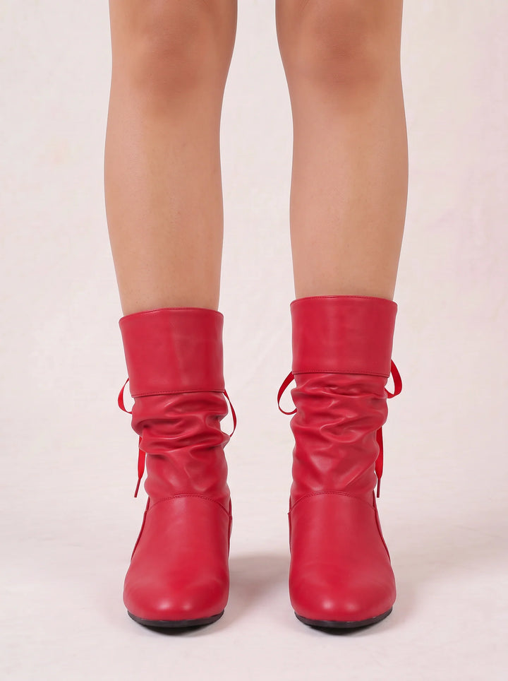 Front view showing ruched shaft and rounded toe
