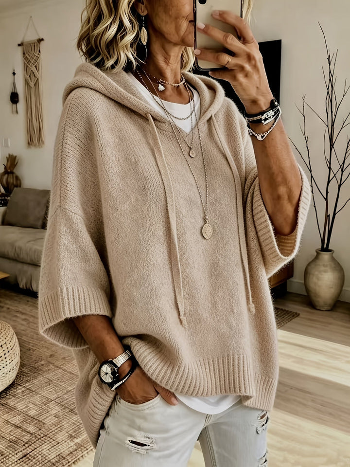 Women’s Oversized Hoodie with Drawstring Detail and Ribbed Trim