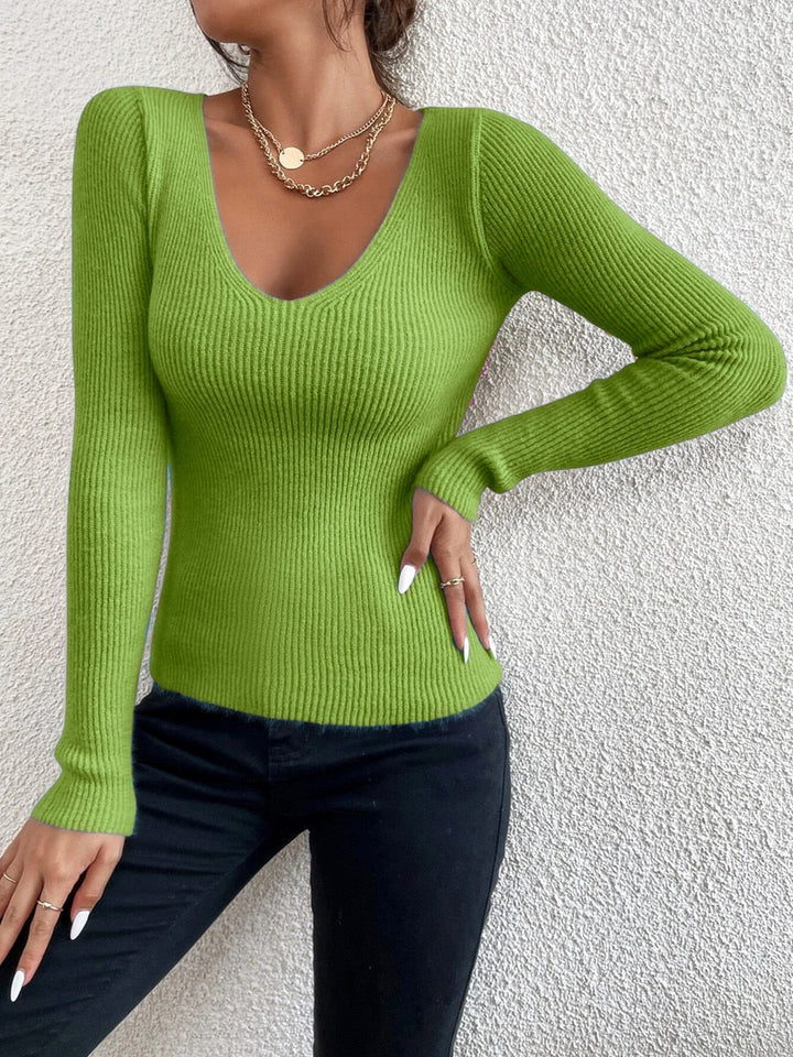 Women’s Ribbed Jumper with V-Neckline and Long Sleeves