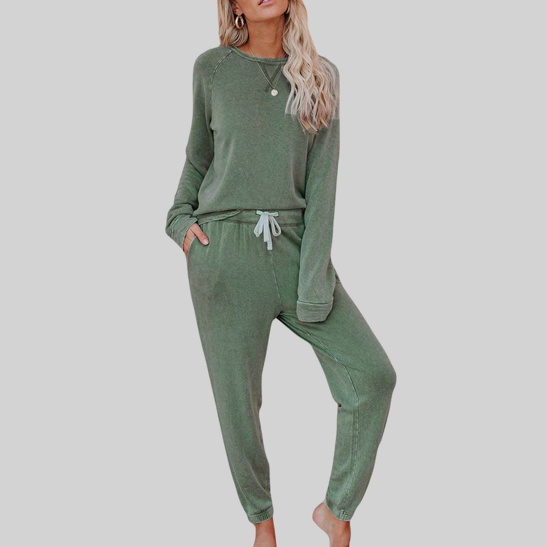 Women’s Sweat Set with Round Neck Top and Drawstring Pants