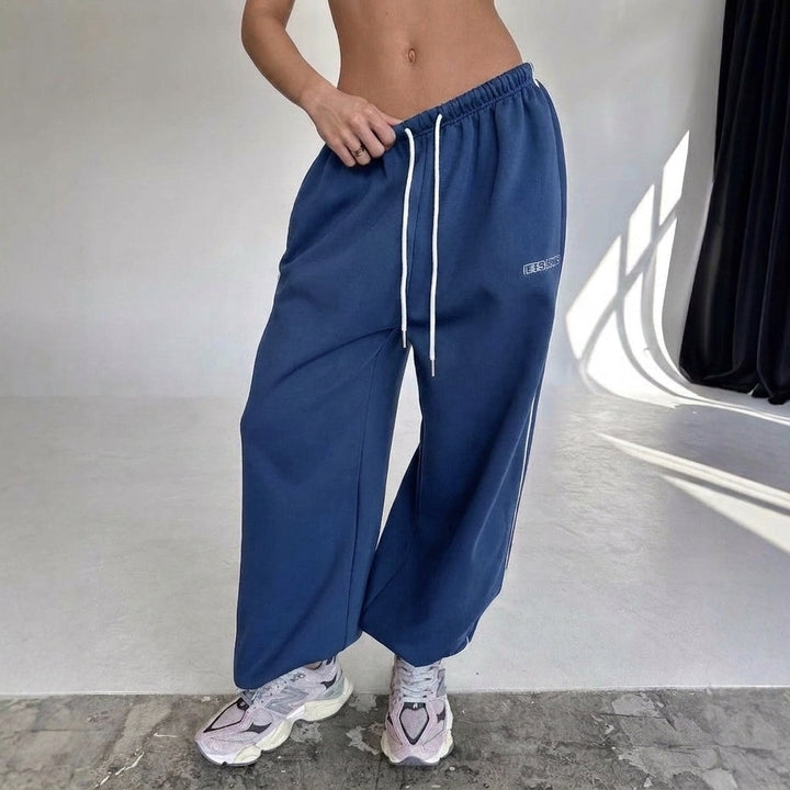 Women’s Sweatpants with Drawstring Waist and Side Stripe