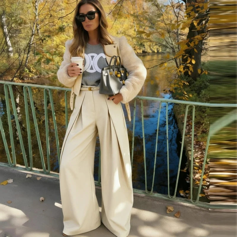 Women’s Wide-Leg Pants with High Waist and Pleated Front
