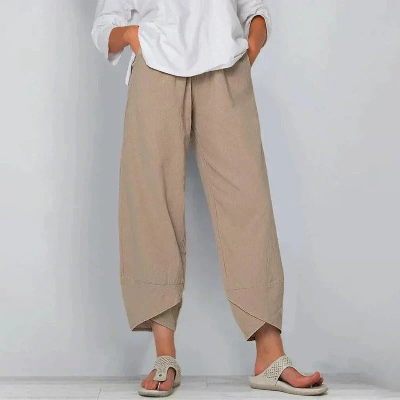 Women’s Wide-Leg Pants with Pleated Front and Tulip Hem