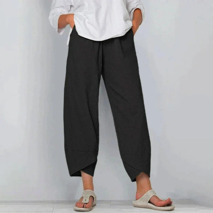 Women’s Wide-Leg Pants with Pleated Front and Tulip Hem