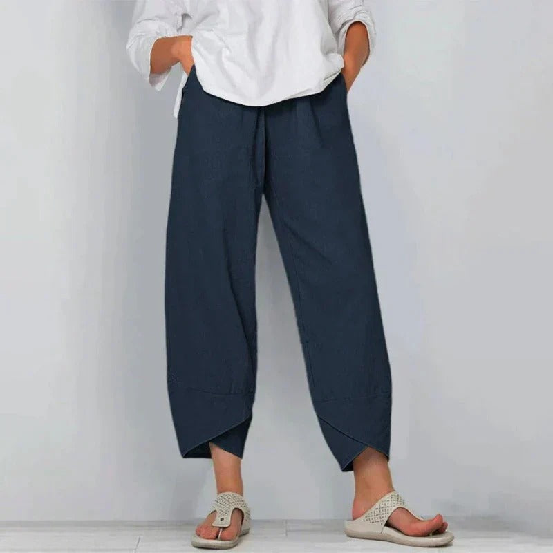 Women’s Wide-Leg Pants with Pleated Front and Tulip Hem